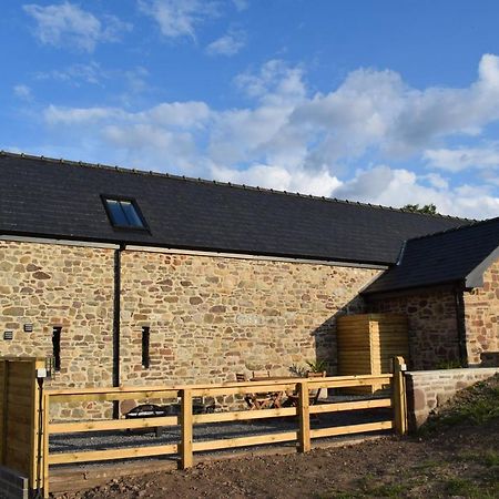 Cowshed In The Black Mountains Abergavenny Exteriör bild